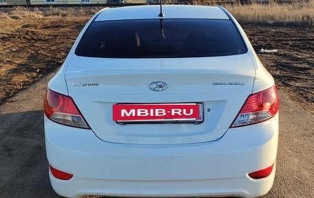 Hyundai Solaris II рестайлинг, 2012 год, 950 000 рублей, 2 фотография