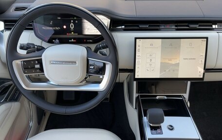 Land Rover Range Rover IV рестайлинг, 2025 год, 30 900 000 рублей, 9 фотография