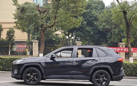 Toyota RAV4, 2021 год, 3 100 123 рублей, 3 фотография