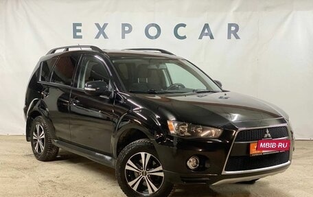 Mitsubishi Outlander III рестайлинг 3, 2012 год, 1 430 000 рублей, 3 фотография