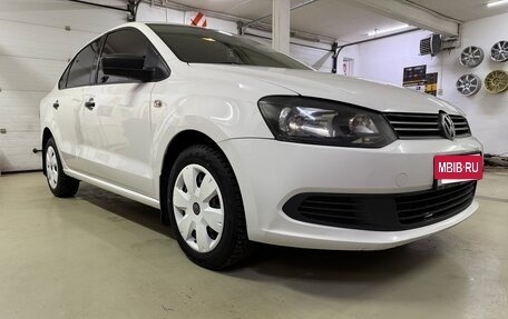 Volkswagen Polo VI (EU Market), 2012 год, 690 000 рублей, 3 фотография