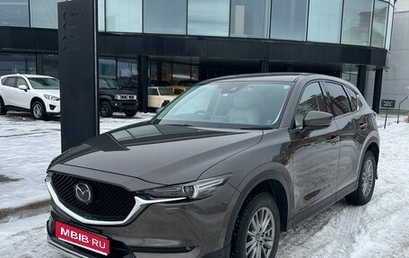 Mazda CX-5 II, 2018 год, 2 550 000 рублей, 1 фотография