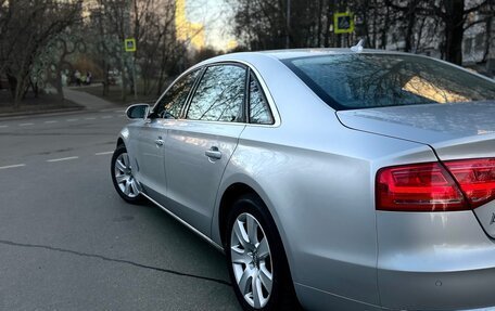 Audi A8, 2011 год, 1 720 000 рублей, 5 фотография