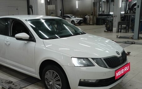 Skoda Octavia, 2018 год, 1 380 000 рублей, 2 фотография