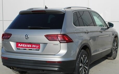 Volkswagen Tiguan II, 2019 год, 2 590 000 рублей, 5 фотография