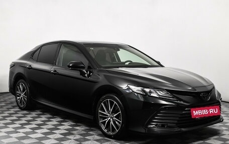 Toyota Camry, 2023 год, 3 900 000 рублей, 3 фотография