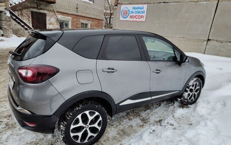 Renault Kaptur I рестайлинг, 2017 год, 1 700 000 рублей, 2 фотография