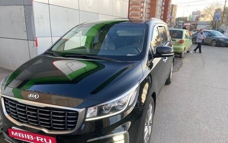 KIA Carnival III, 2019 год, 2 950 000 рублей, 19 фотография