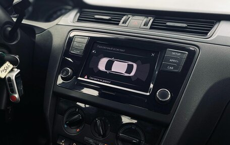 Skoda Rapid I, 2018 год, 1 090 000 рублей, 14 фотография