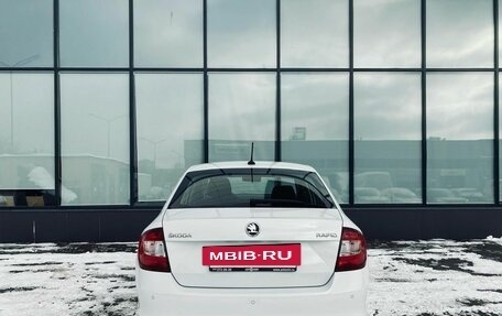 Skoda Rapid I, 2018 год, 1 090 000 рублей, 4 фотография