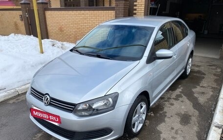 Volkswagen Polo VI (EU Market), 2013 год, 725 000 рублей, 5 фотография