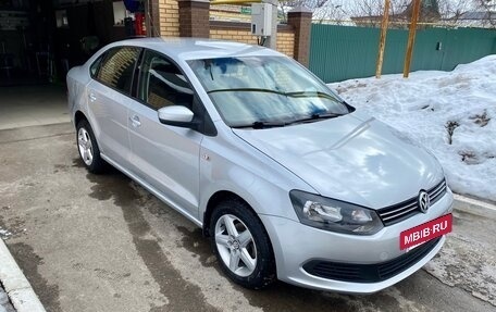 Volkswagen Polo VI (EU Market), 2013 год, 725 000 рублей, 4 фотография