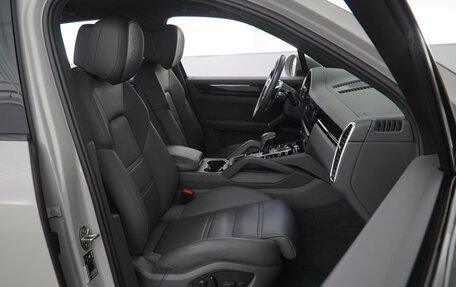 Porsche Cayenne III, 2022 год, 9 450 000 рублей, 8 фотография