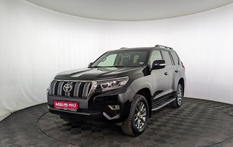 Toyota Land Cruiser Prado 150 рестайлинг 2, 2017 год, 4 250 000 рублей, 1 фотография