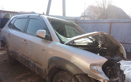 Hyundai Tucson III, 2005 год, 400 000 рублей, 3 фотография