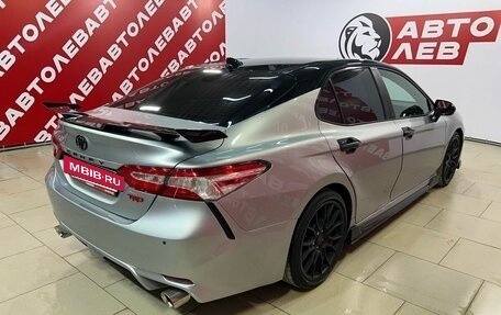 Toyota Camry, 2020 год, 2 950 000 рублей, 5 фотография