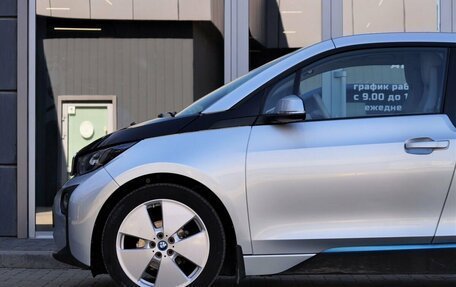 BMW i3 I01 рестайлинг, 2014 год, 1 880 000 рублей, 10 фотография