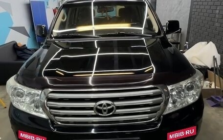 Toyota Land Cruiser 200, 2010 год, 3 100 000 рублей, 13 фотография