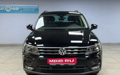 Volkswagen Tiguan II, 2020 год, 2 920 000 рублей, 2 фотография