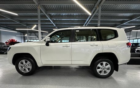 Toyota Land Cruiser, 2022 год, 12 500 000 рублей, 5 фотография