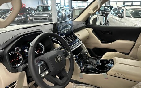 Toyota Land Cruiser, 2022 год, 12 500 000 рублей, 20 фотография