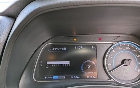 Nissan Leaf II, 2018 год, 1 350 000 рублей, 6 фотография