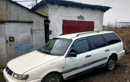 Volkswagen Passat B4, 1995 год, 150 000 рублей, 2 фотография