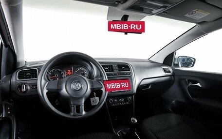 Volkswagen Polo VI (EU Market), 2012 год, 599 000 рублей, 18 фотография