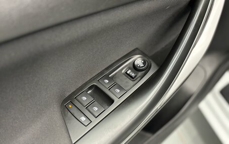 Opel Astra K, 2018 год, 1 175 000 рублей, 15 фотография