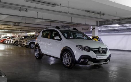 Renault Sandero II рестайлинг, 2018 год, 1 050 000 рублей, 4 фотография