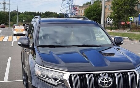 Toyota Land Cruiser Prado 150 рестайлинг 2, 2020 год, 6 200 000 рублей, 8 фотография