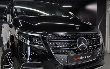 Mercedes-Benz V-Класс, 2024 год, 15 900 000 рублей, 20 фотография