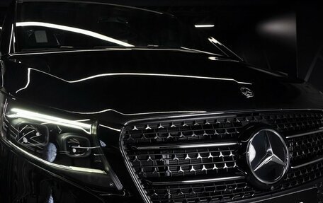 Mercedes-Benz V-Класс, 2024 год, 15 900 000 рублей, 21 фотография