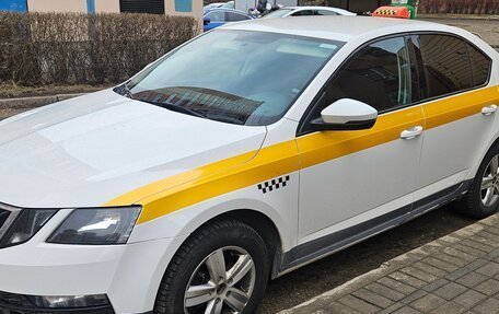 Skoda Octavia, 2019 год, 1 390 000 рублей, 2 фотография