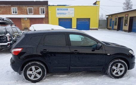 Nissan Qashqai, 2011 год, 990 000 рублей, 2 фотография