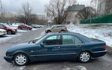 Mercedes-Benz E-Класс, 1999 год, 375 000 рублей, 5 фотография