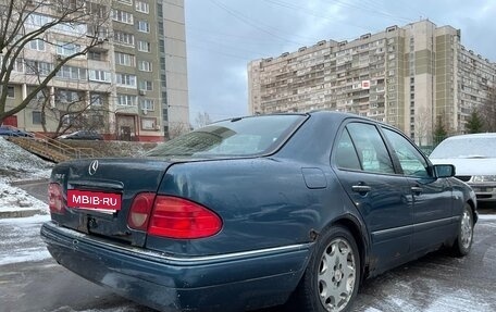 Mercedes-Benz E-Класс, 1999 год, 375 000 рублей, 8 фотография