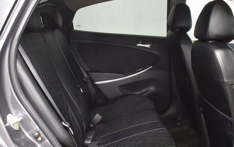 Hyundai Solaris II рестайлинг, 2013 год, 820 000 рублей, 10 фотография