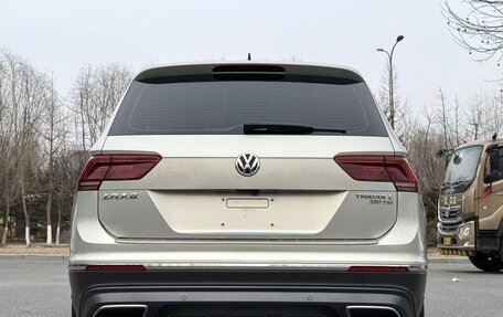 Volkswagen Tiguan II, 2020 год, 2 800 000 рублей, 5 фотография