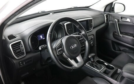 KIA Sportage IV рестайлинг, 2019 год, 2 450 000 рублей, 9 фотография