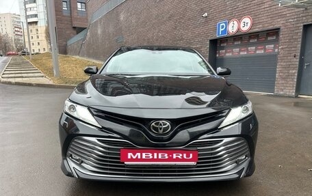 Toyota Camry, 2018 год, 2 440 000 рублей, 5 фотография