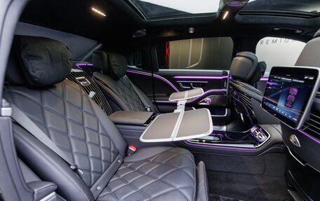 Mercedes-Benz Maybach S-Класс, 2025 год, 29 770 000 рублей, 38 фотография