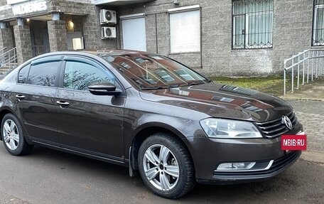 Volkswagen Passat B7, 2011 год, 795 000 рублей, 3 фотография