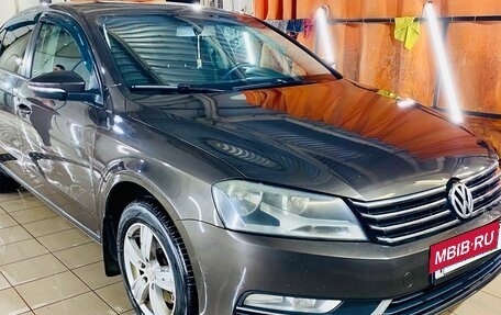 Volkswagen Passat B7, 2011 год, 795 000 рублей, 18 фотография