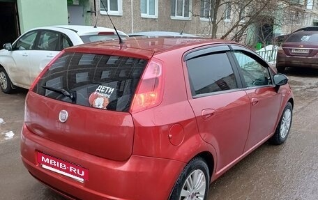 Fiat Punto III Punto Evo рестайлинг, 2007 год, 400 000 рублей, 3 фотография