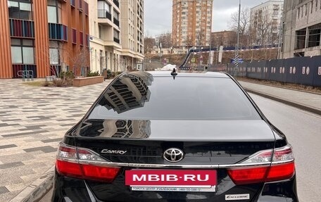 Toyota Camry, 2017 год, 2 280 000 рублей, 7 фотография