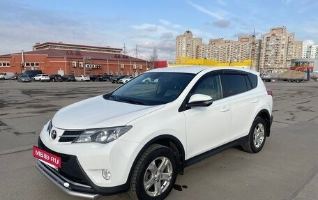 Toyota RAV4, 2013 год, 2 150 000 рублей, 3 фотография