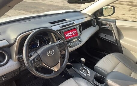 Toyota RAV4, 2013 год, 2 150 000 рублей, 16 фотография