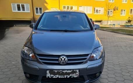 Volkswagen Golf Plus I, 2005 год, 747 000 рублей, 4 фотография