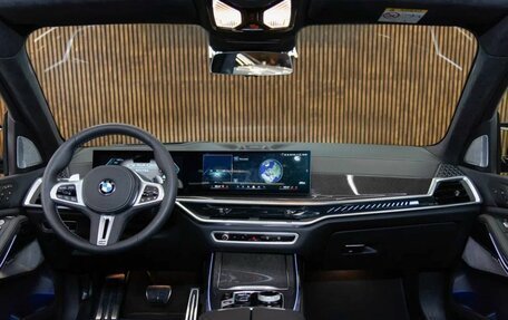 BMW X7, 2024 год, 21 631 000 рублей, 8 фотография